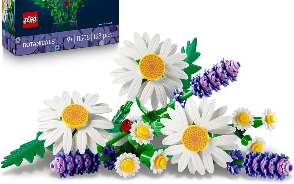 Tanie kwiaty z LEGO - Stokrotki i Lawenda z biedronką za 54,99 zł (rabat 10 zł)