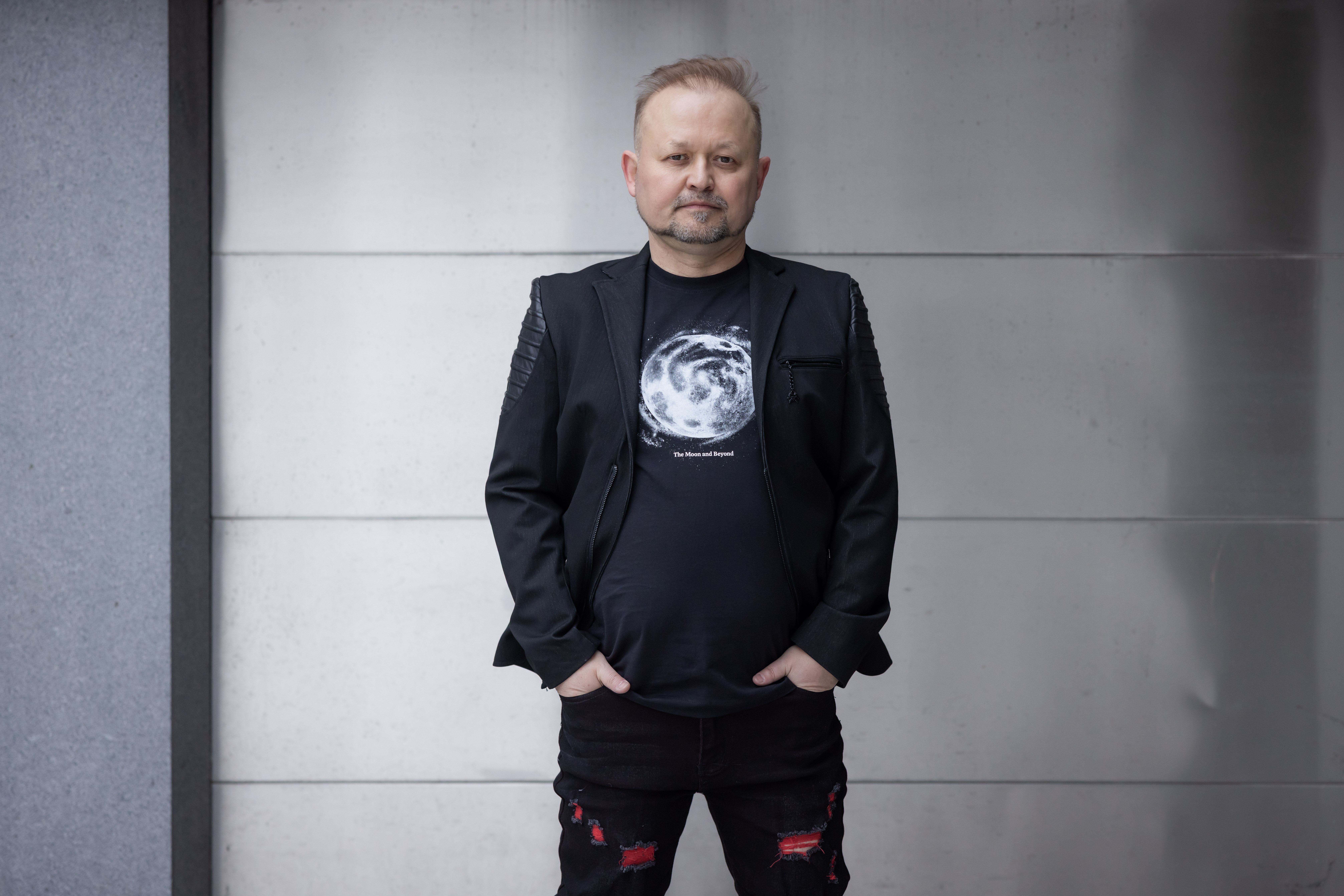 Maciek na białym tle 