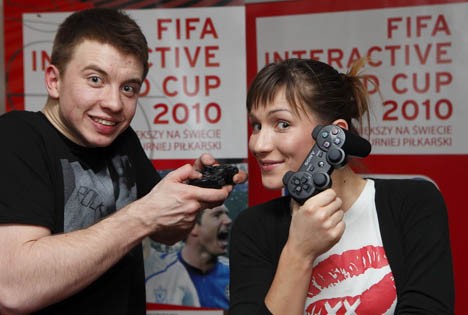 FIWC 2010 już za miesiąc!