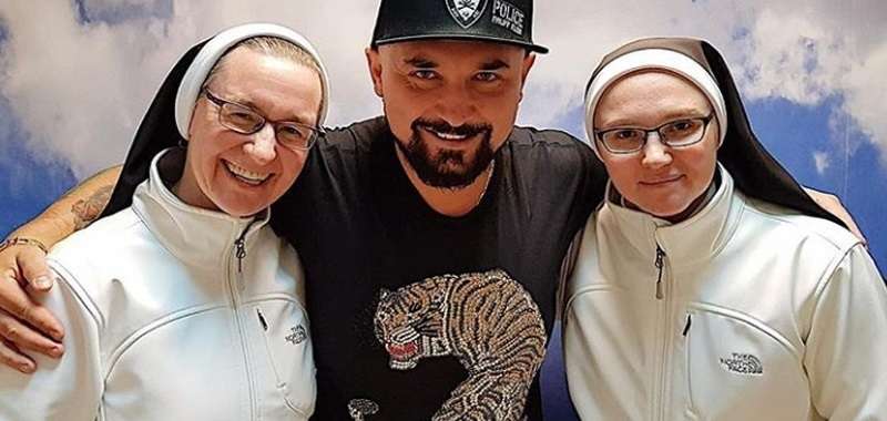Patryk Vega stworzy produkcję o polskich zakonnicach