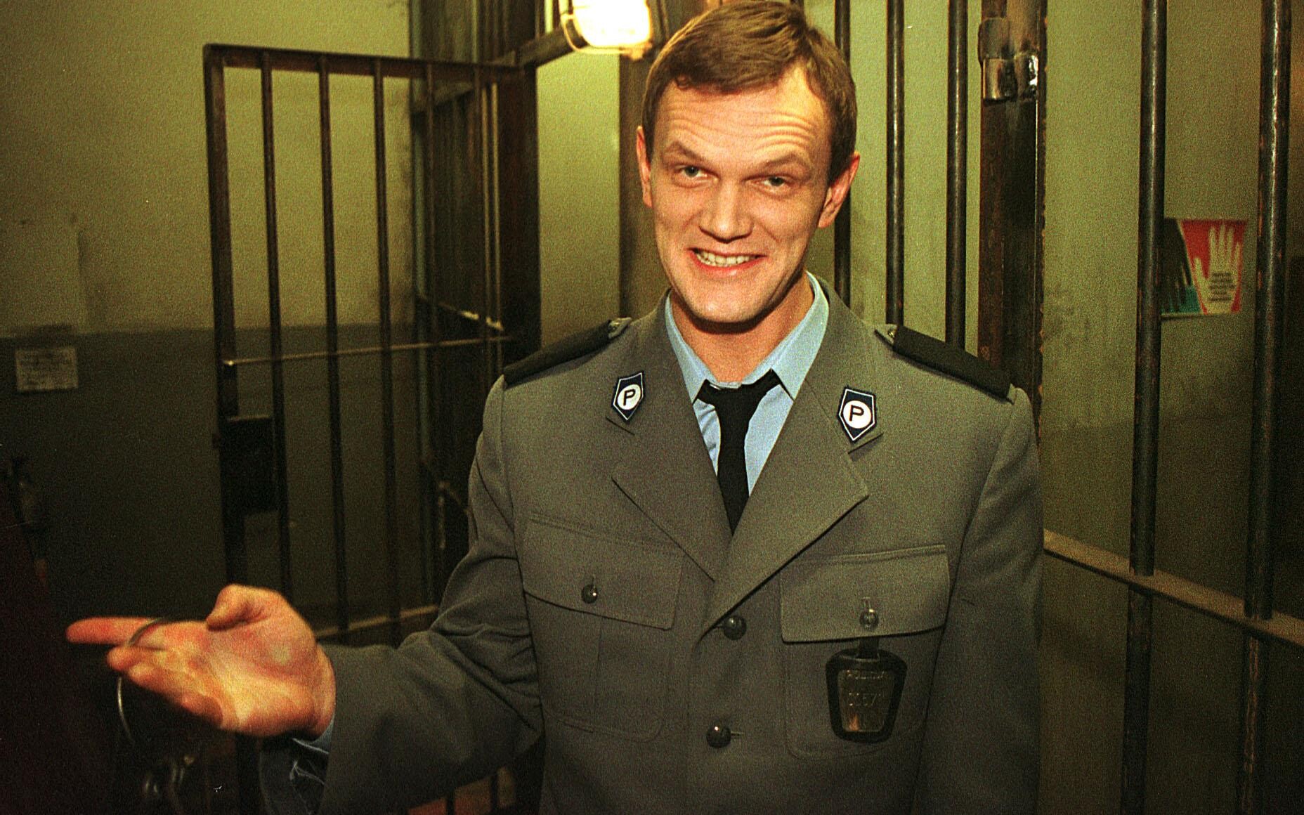 13 posterunek Cezary Pazura