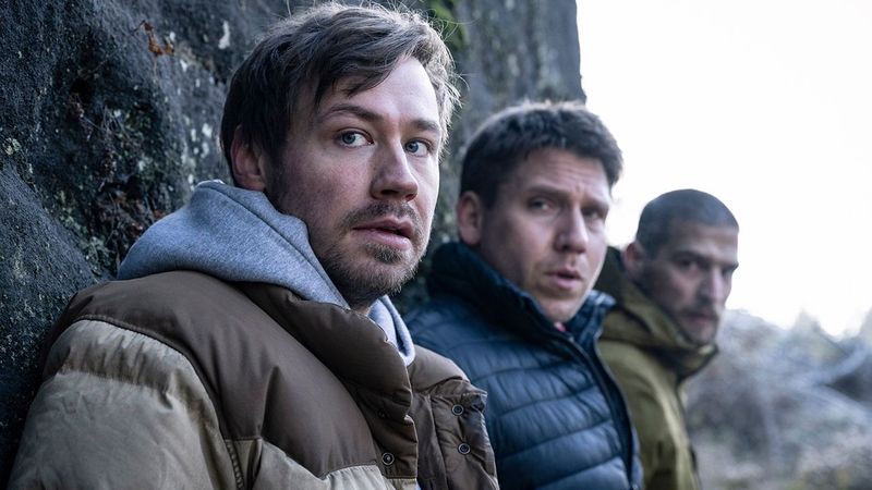 Zwierzyna (2021) – recenzja filmu [Netflix]. Najbardziej niebezpieczna gra