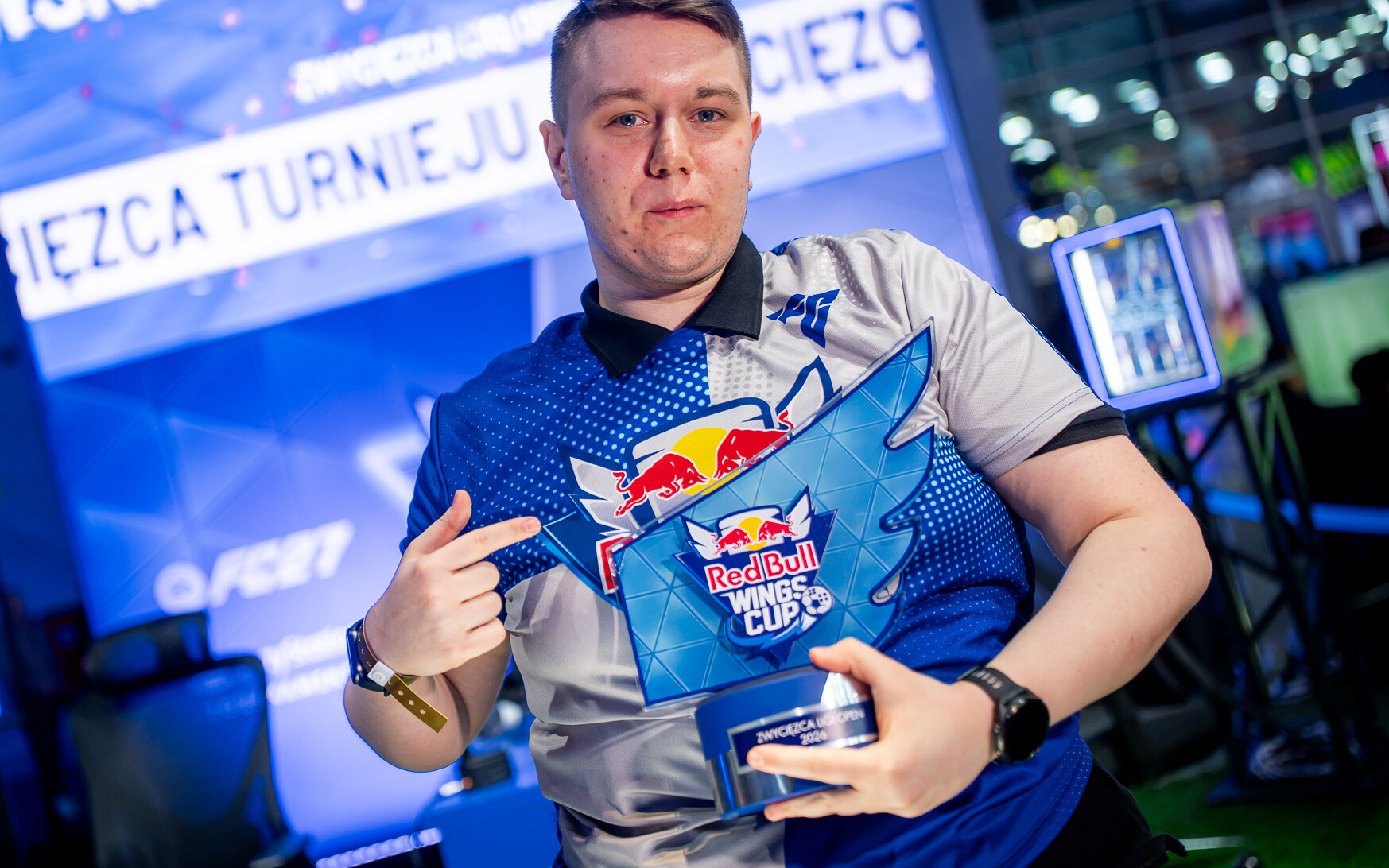 Polak mistrzem EA SPORTS FC 27 w Red Bull Wings Cup 2026! Teraz czeka go wielki finał w Miami
