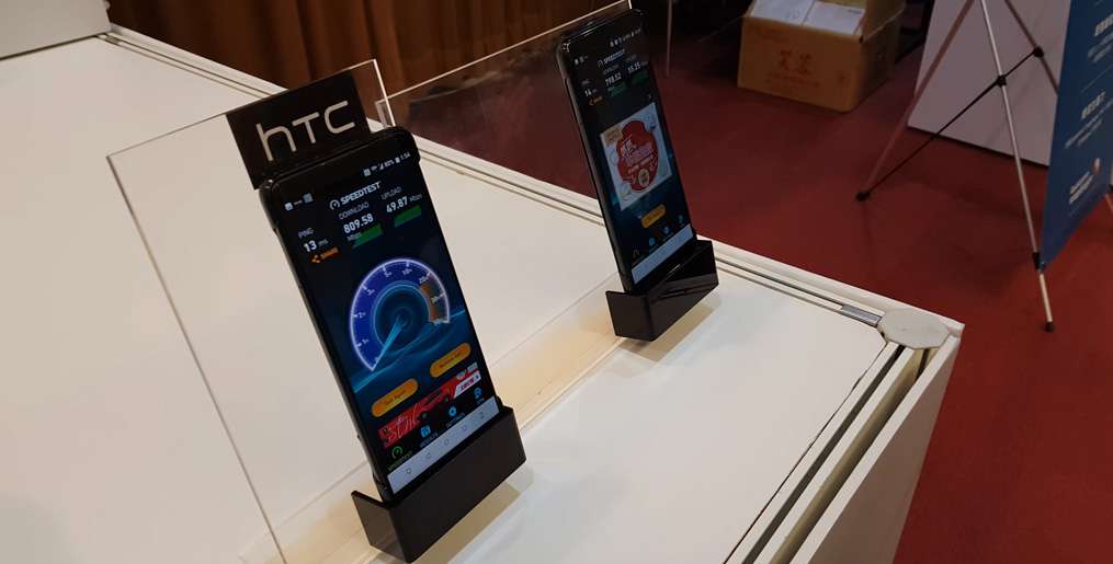 HTC U12 - pierwsze zdjęcia smartfona