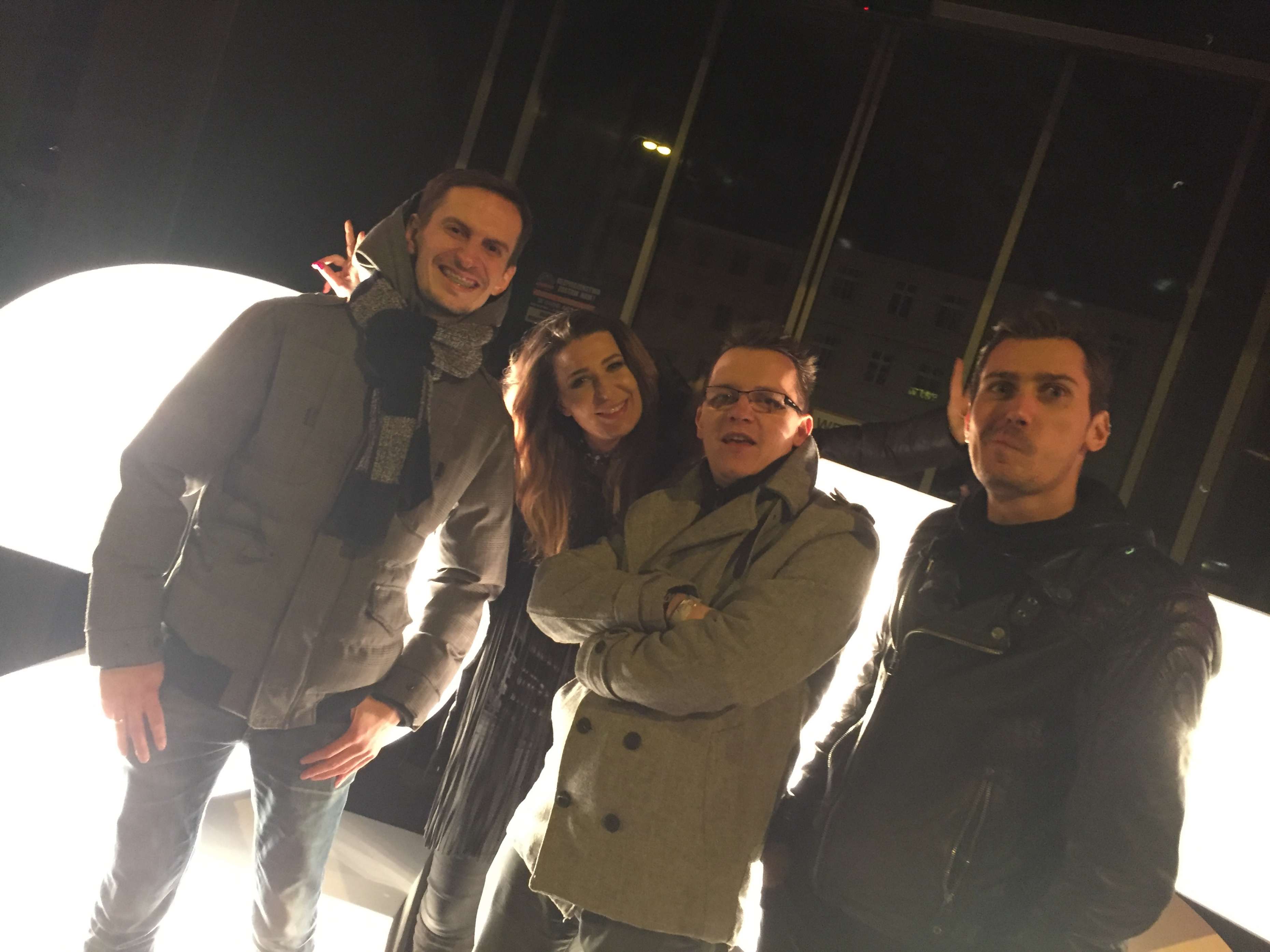 Cztery minuty zabawy w lesie