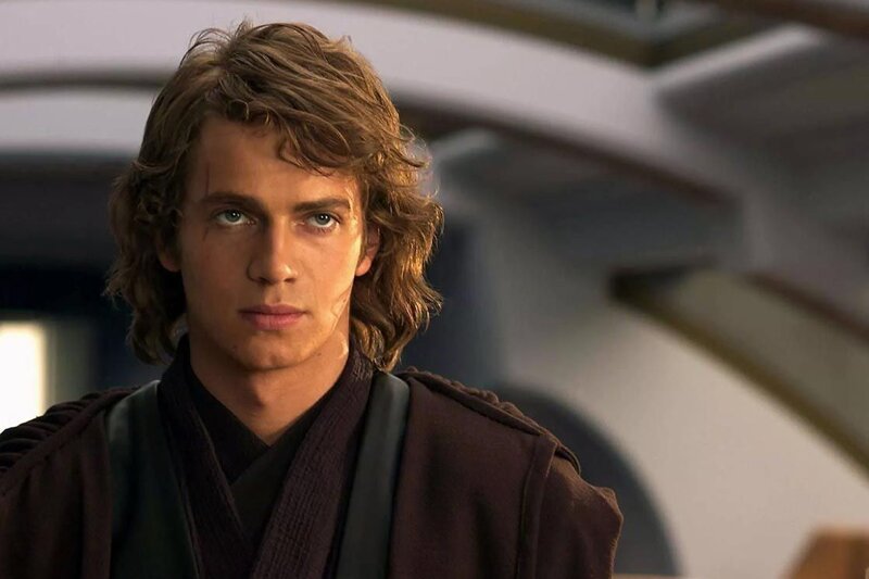 Hayden Christensen powróci do roli Anakina Skywalkera! Aktor pojawi się w serialu o Ahsoce