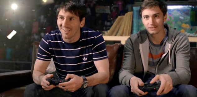 FIFA 13 reklamuje się w fantastyczny sposób