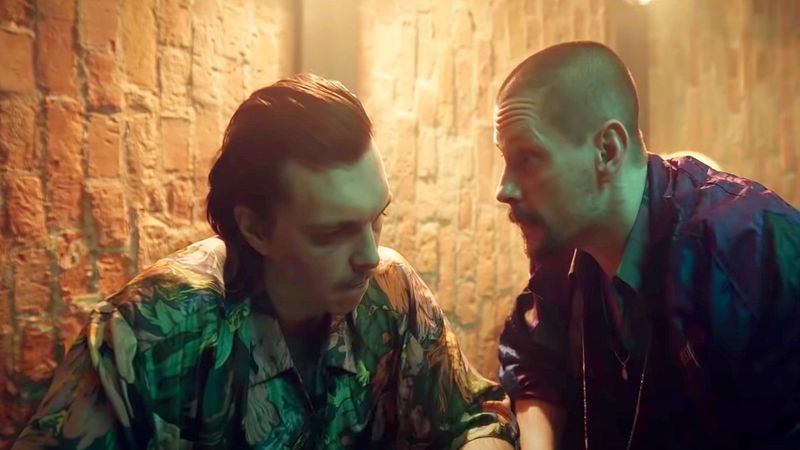 Jak pokochałam gangstera (2022) - recenzja filmu [Netflix]. Wszystkie kobiety Nikosia