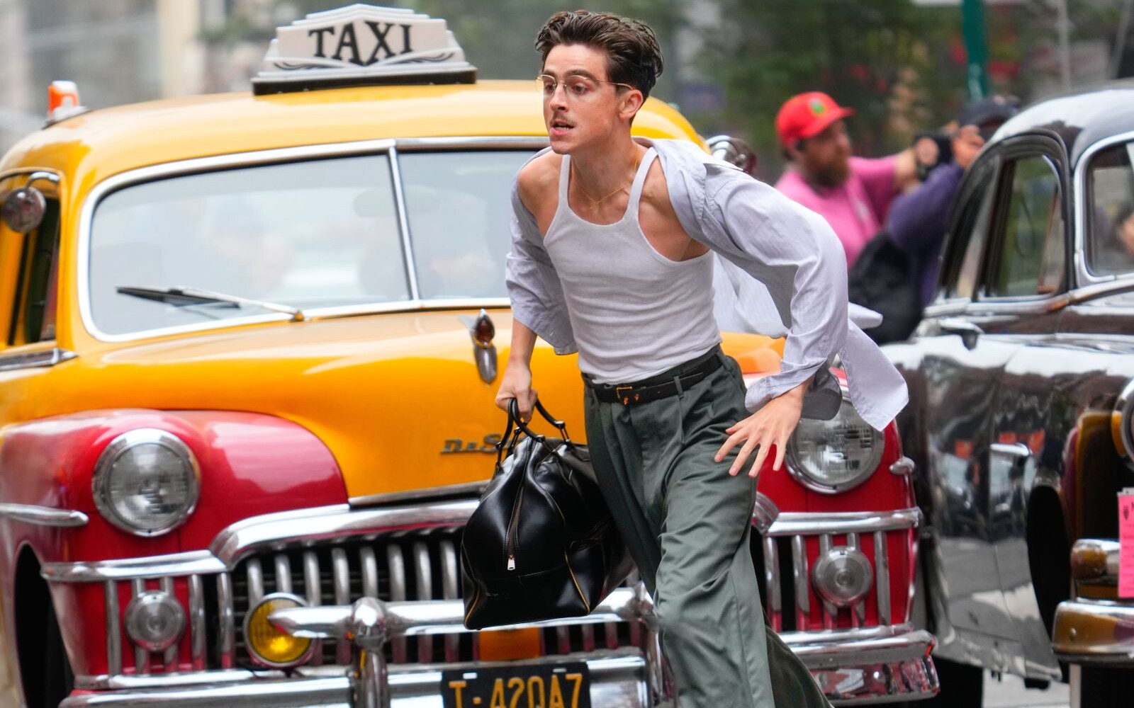 Wielki Marty (2025) - recenzja filmu [Monolith]. Nieoszlifowane piłeczki pingpongowe