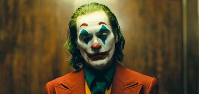 Joker pokazuje swe mroczne oblicze na nowych spotach promocyjnych