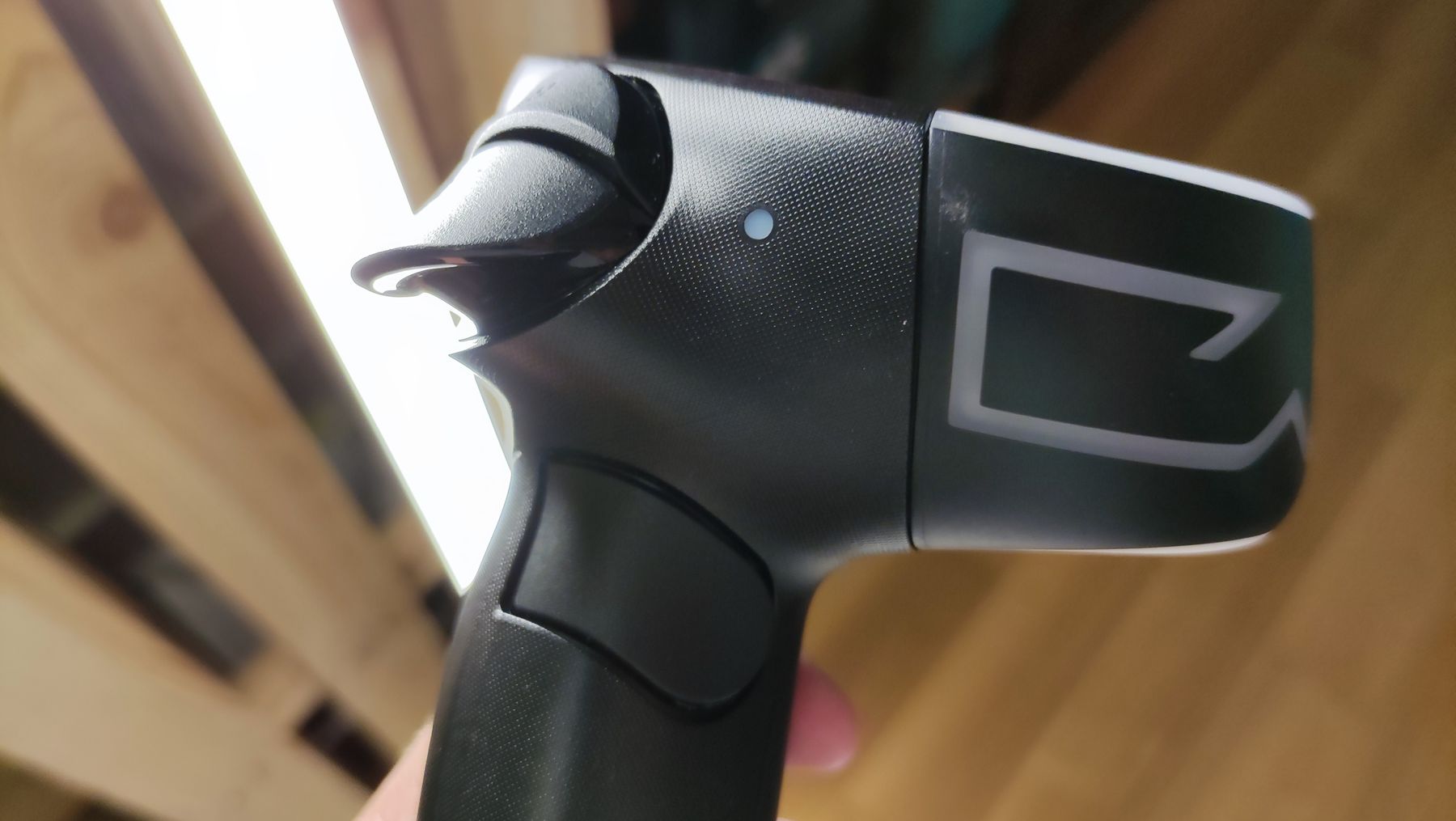 HTC VIVE COSMOS – test okularów VR. Wirtualna rzeczywistość w przystępnym wydaniu