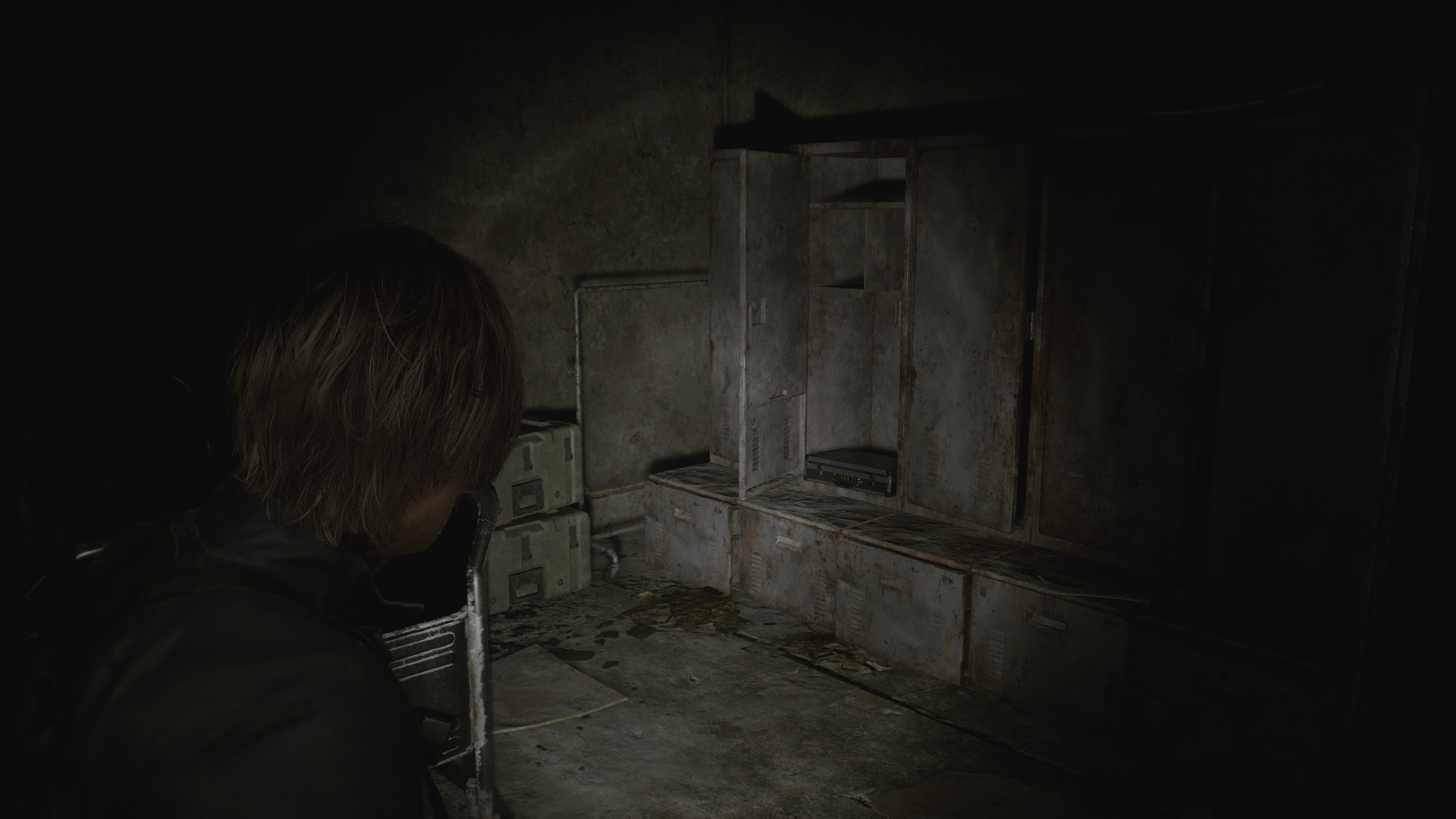 Resident Evil Requiem - Leon: centrum Raccoon City, posterunek policji, wschodnie biuro, podnośnik