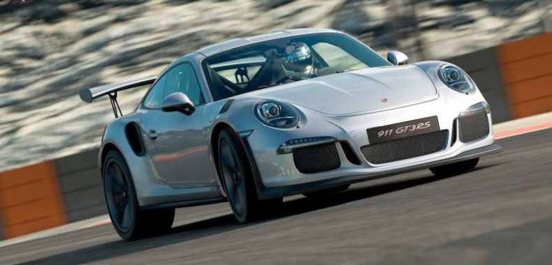 Gran Turismo Sport. Gameplay przedstawia jazdę pięknym Porsche