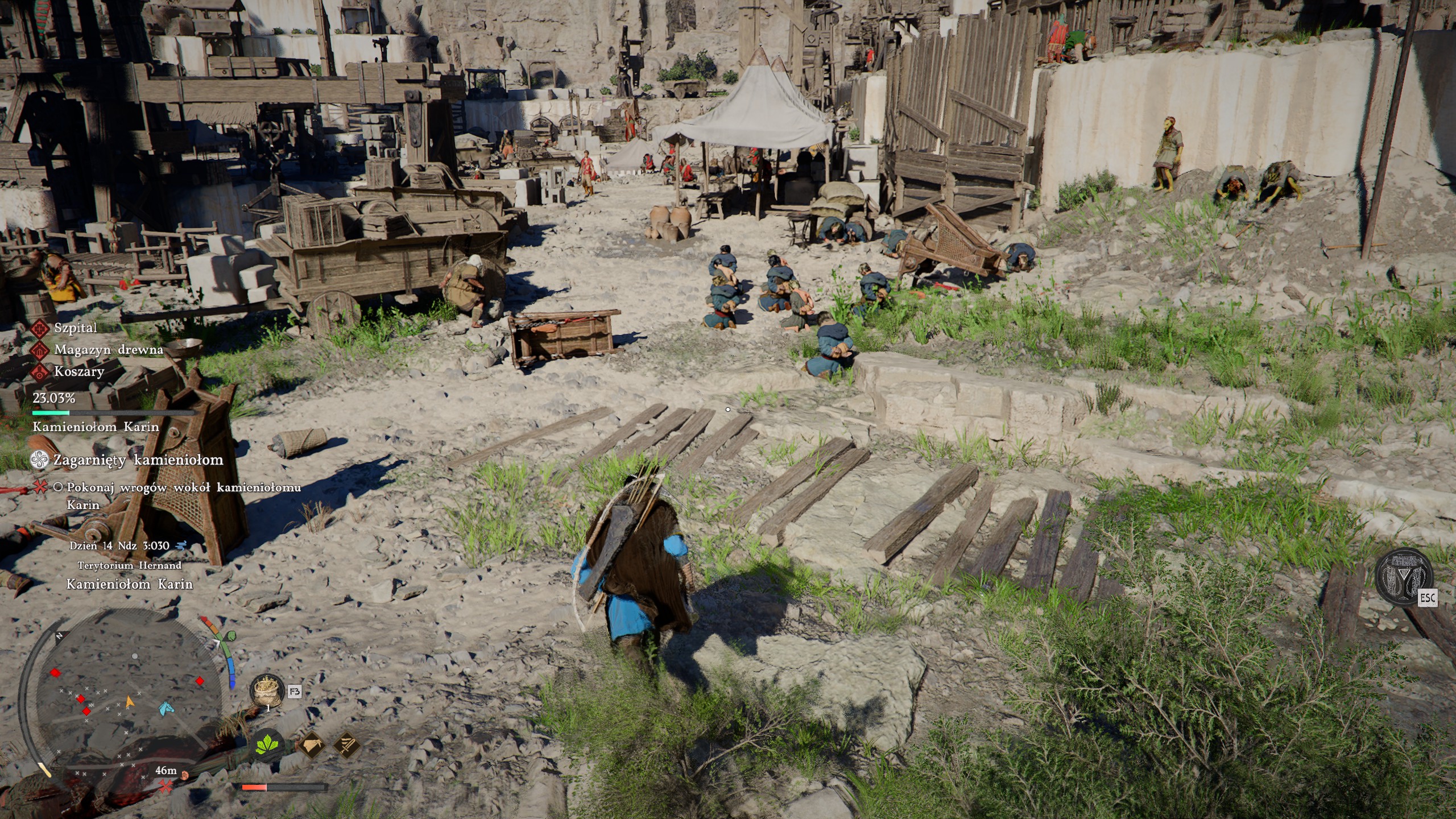 <h2>Crimson Desert - Zagarnięty kamieniołom: maszyna wydobywcza Marniego</h2> <p>Zagarnięty kamieniołom w Crimson Desert.</p> <p>Po rozmowie ze zleceniodawcą w budynku rusz do kamieniołomu - zalecamy zrobić to od zachodu, gdzie znajdziesz punkt szybkiej podróży.</p> <p>Potem dotrzyj do obiektu od zachodu, gdzie znajdziesz maszynę wydobywczą Marniego. Walka z nią nies jest tak bardzo trudna, ale musisz wykonywać kilka czynności:</p> <p>[img]1677006[/img]<img src="https://pliki.ppe.pl/storage/f1634093b001708aec84/f1634093b001708aec84.jpg" alt="undefined" /></p> <p>Pierwsza z nich to wykonywanie lekkich dwóch ataków lub jednego lekkiego i potem ciężkiego, a następnie odskoczenie w lewo lub prawo, po czym ponownie atakuj maszynę.</p> <p>Gdy maszyna wpadnie pod ziemię, biegaj wokół całej lokacji, aby nie dać się trafić. Jesli wróg szybko wyskakuje z ziemi, biegaj dalej, aż do momentu, gdy się zatrzyma. </p> <p>[img]1677007[/img]<img src="https://pliki.ppe.pl/storage/b09496b37f830035519c/b09496b37f830035519c.jpg" alt="undefined" /></p> <p>Uważaj też na szarże wroga, gdy jest bardzo daleko. Lepiej staraj się trzymać go na blisko, i wykonywać unik w bok, a potem kontry, gdy wierci w ziemi. Nie możesz wtedy być przed nim, bo gdy złapie cię w sidła maszyn, stracisz sporo HP.</p> <p>[img]1677008[/img]<img src="https://pliki.ppe.pl/storage/14055f00864c76d8a3f2/14055f00864c76d8a3f2.jpg" alt="undefined" /></p> <p>Po zabiciu maszyny pozbądź się reszty wrogów w kamieniołomie. Jest ich tu dość sporo, ale większość z nich jest rozlokowana w wielu miejscach, więc nie musisz walczyć z przeogromnymi grupami przeciwników.</p>