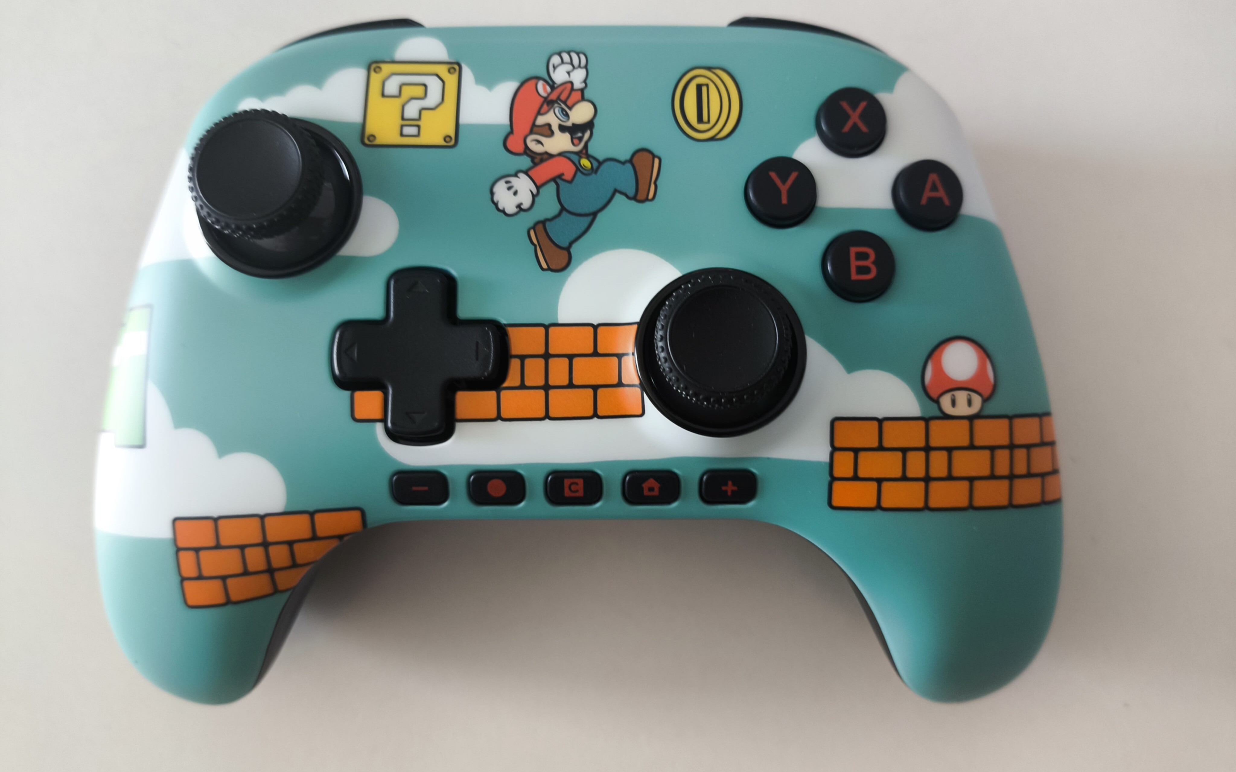 POWER A Advantage Mario Time - test kontrolera do Switcha 2