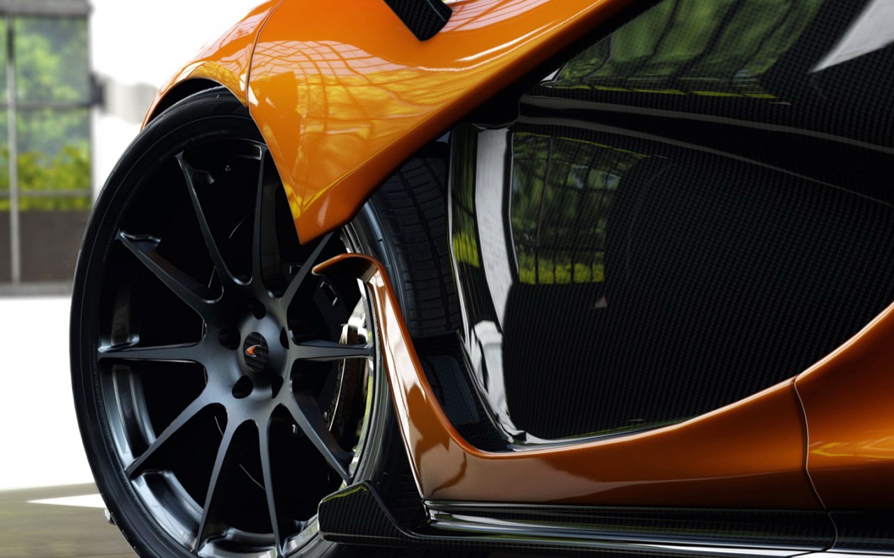 Twórcy Forza Motorsport 5 z wizytą w siedzibie McLarena
