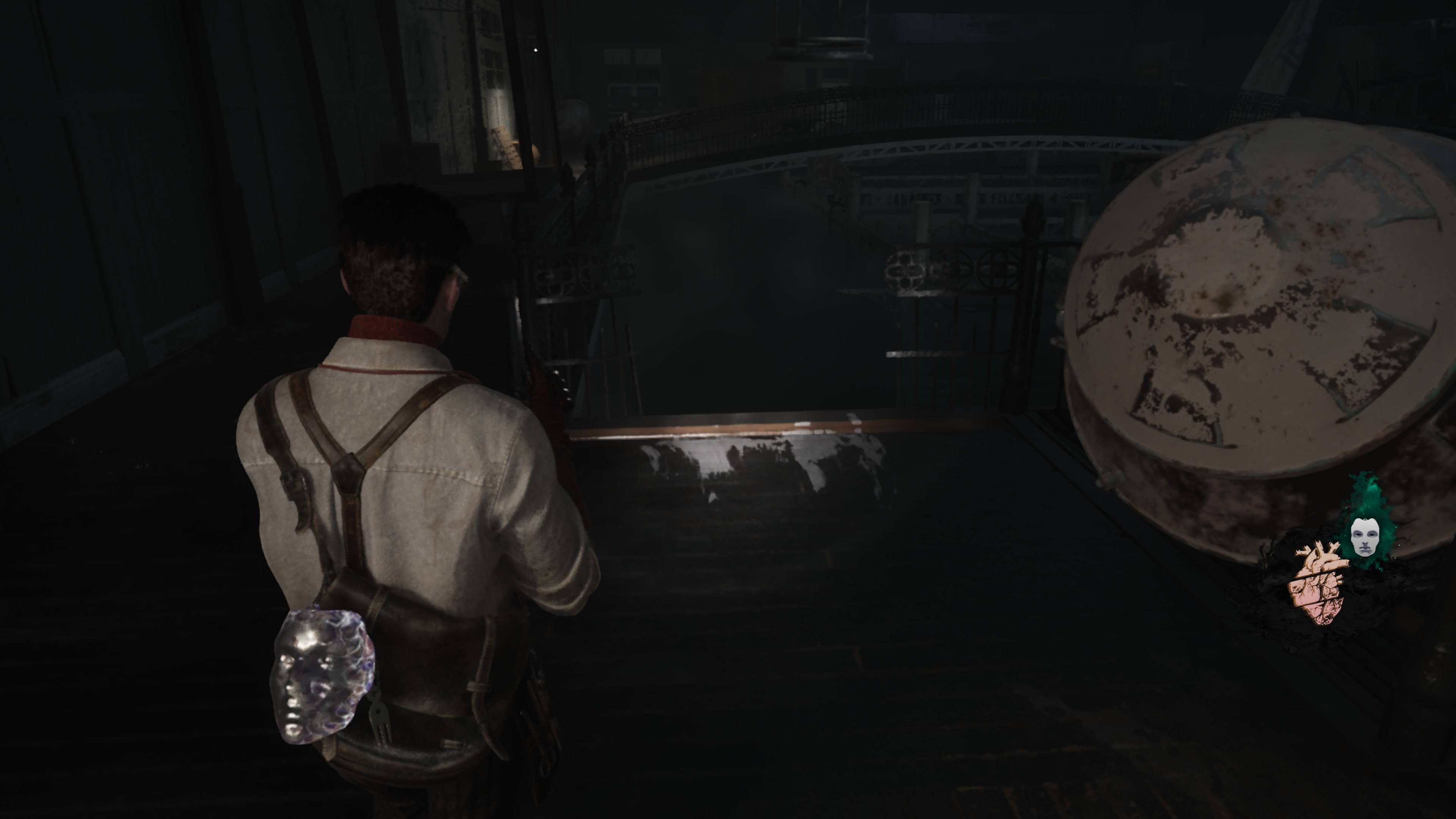 The Sinking City 2 - Targ rybny: bariera, Mama Fishface, Antykithira, trzy butelki, wspomnienie, posągi, wrak