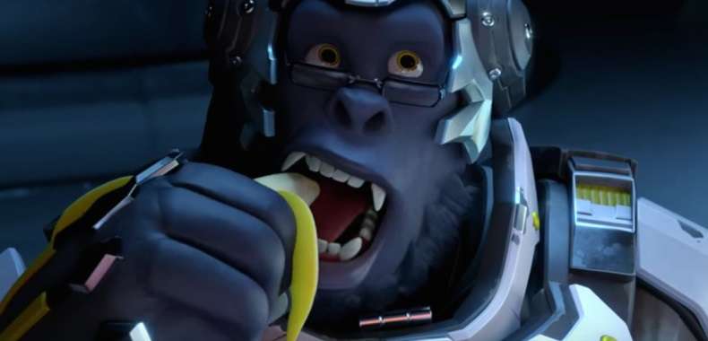 Streamer zagrał w Overwatch za pomocą bananów