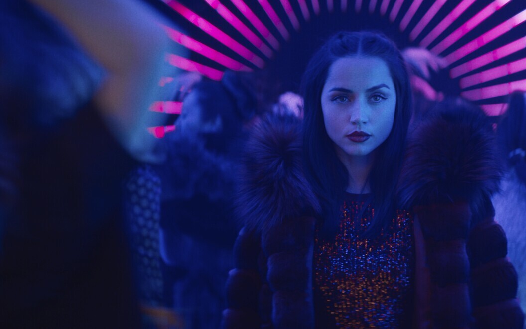 Ballerina. Z uniwersum Johna Wicka (2025) - recenzja filmu [Monolith]. Zawsze będziesz od nich mniejsza
