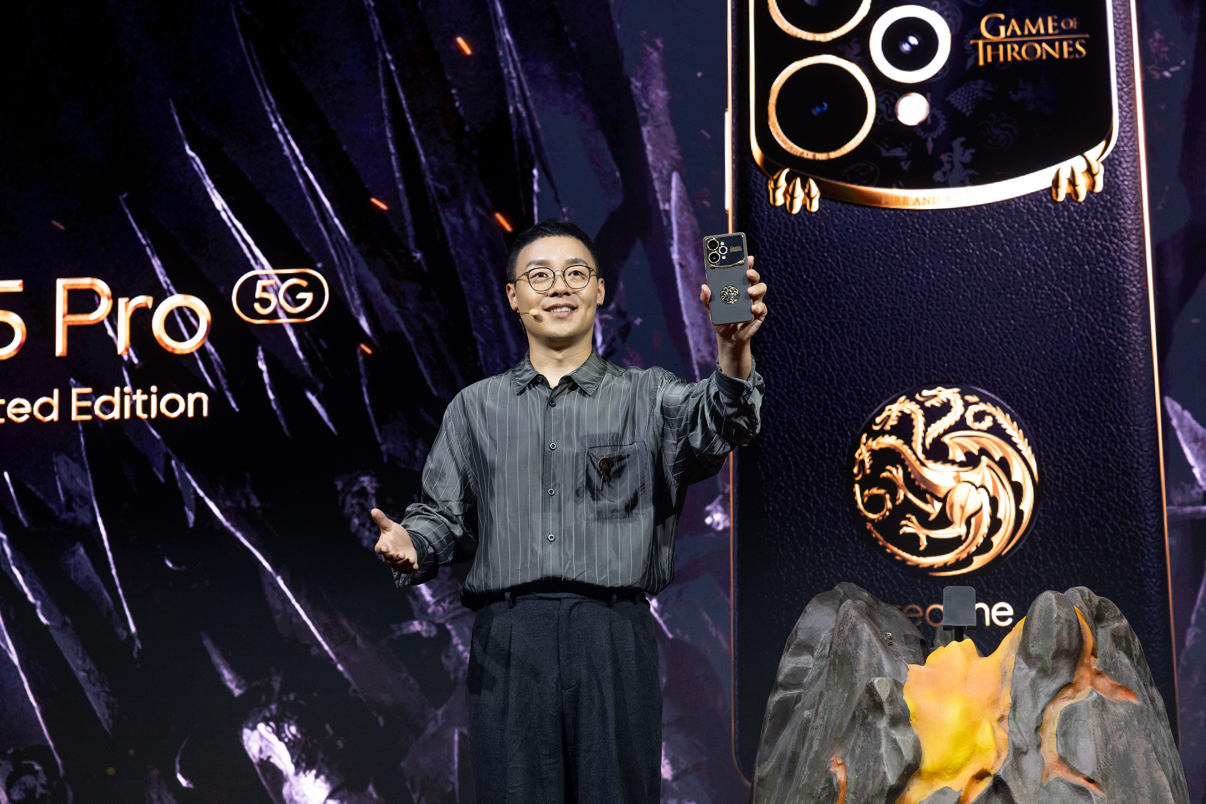Realme 15 Pro Game of Thrones prezentacja #1
