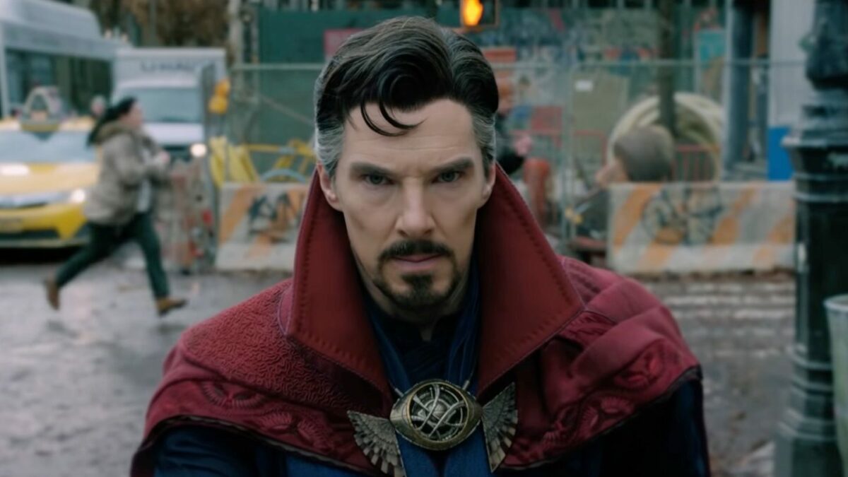 Benedict Cumberbatch jako Doctor Strange