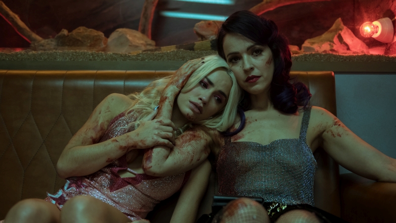 Sky Rojo (2021) – recenzja serialu [Netflix]. Szalona ucieczka od twórców Domu z papieru