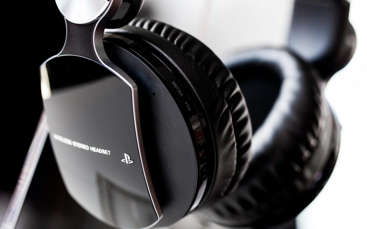 PS4 nie będzie na starcie kompatybilne z większością headsetów