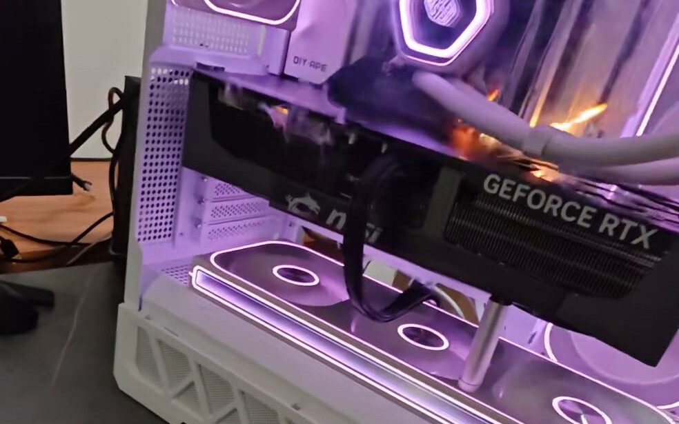 NVIDIA ukryła odczyt najwyższej temperatury w nowych kartach. Pierwszy program odblokował wskazania