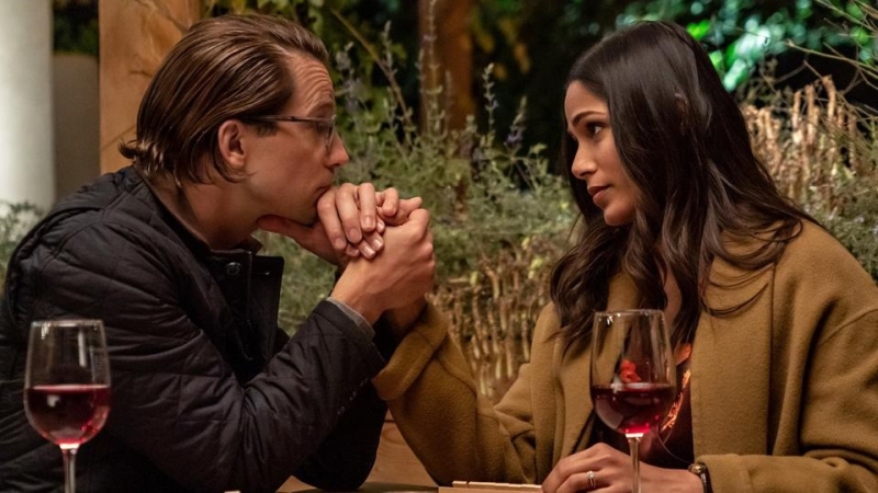 Wtargnięcie (2021) – recenzja filmu [Netflix]. W obronie własnego domu