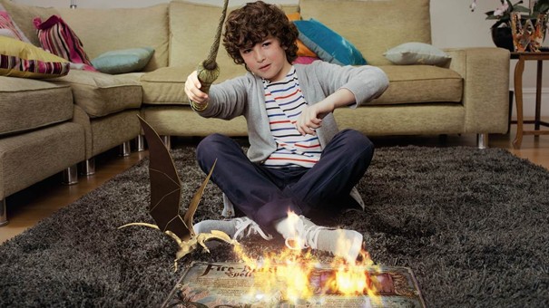 Sprawdź jak tworzono Wonderbook: Księga Czarów