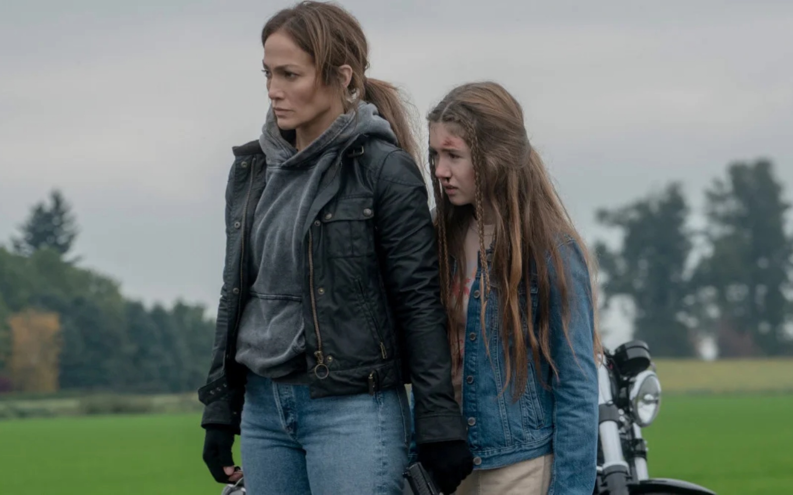 Matka (2023) – recenzja i opinia o filmie [Netflix]. Matka i córka