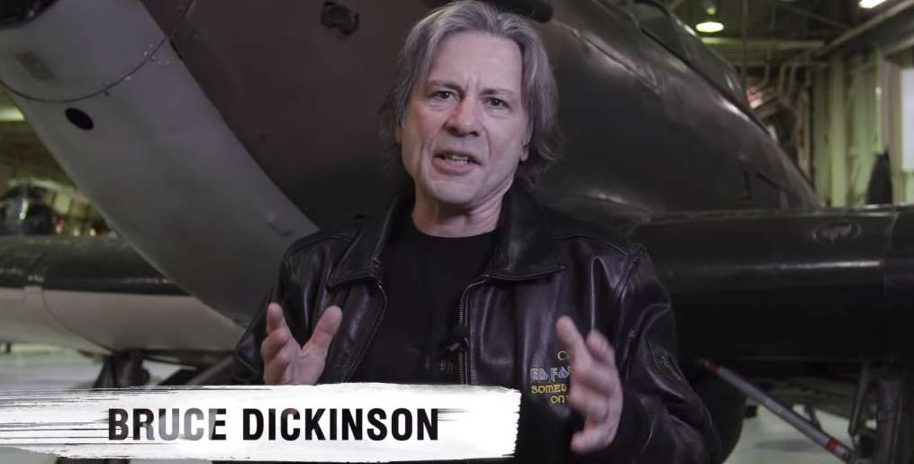 Wokalista Iron Maiden edukuje na temat samolotów dla World of Warplanes