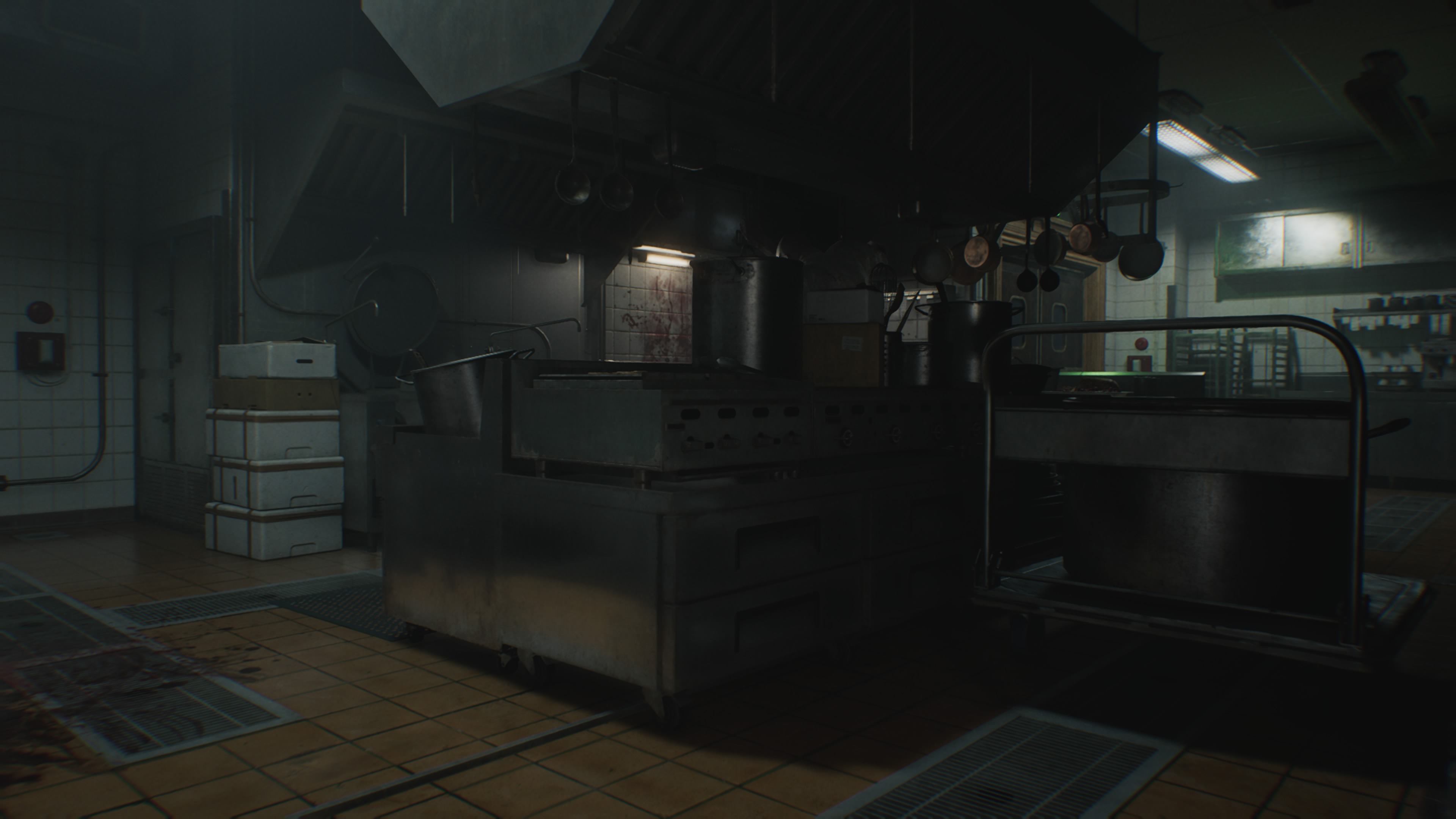 Resident Evil Requiem - Grace: hol posiadłości, biuro ochrony, skrzydło zachodnie, kuchnia, pistolet