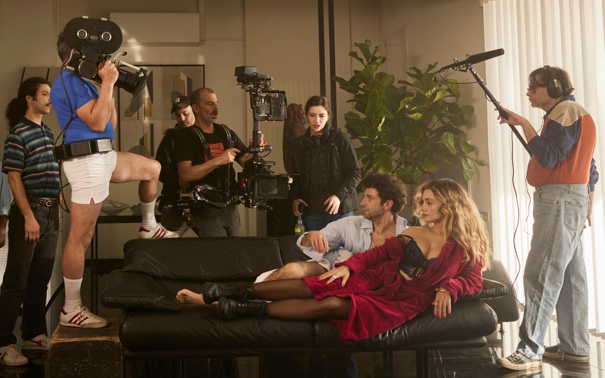 Diva Futura (2024) - recenzja filmu [Best Film]. Złote lata porno we Włoszech