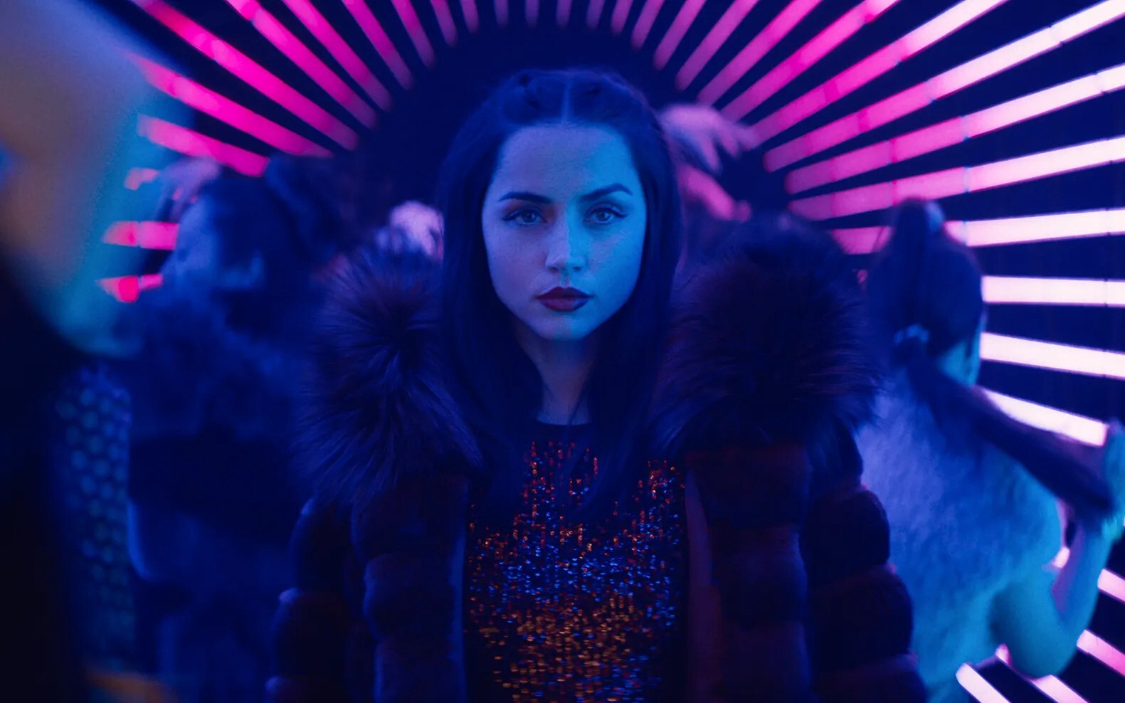 Co oglądać w weekend - Netflix, MAX, Disney+, Apple TV+, SkyShowtime, kina