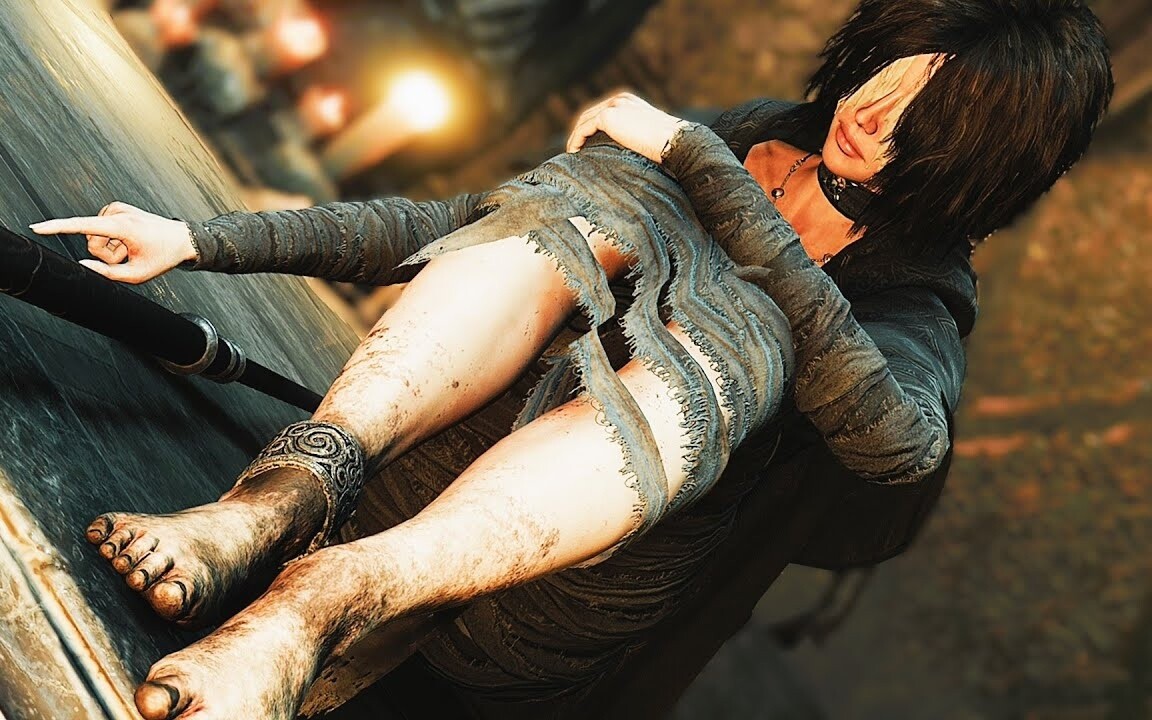 Hidetaka Miyazaki komentuje żarty o stopach w swoich grach. „Nie jestem pewien, skąd to się wzięło”