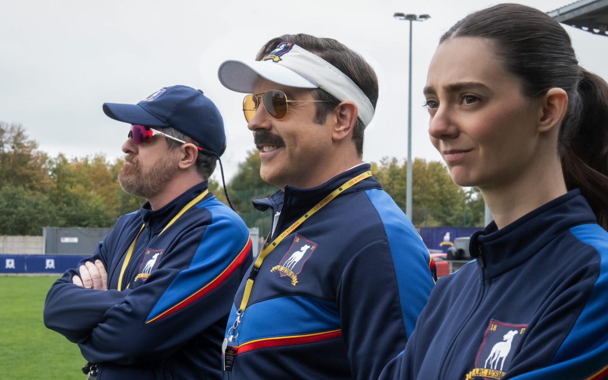 Ted Lasso (2020) - recenzja 4. sezonu serialu [Apple]. Kobieca piłka nożna