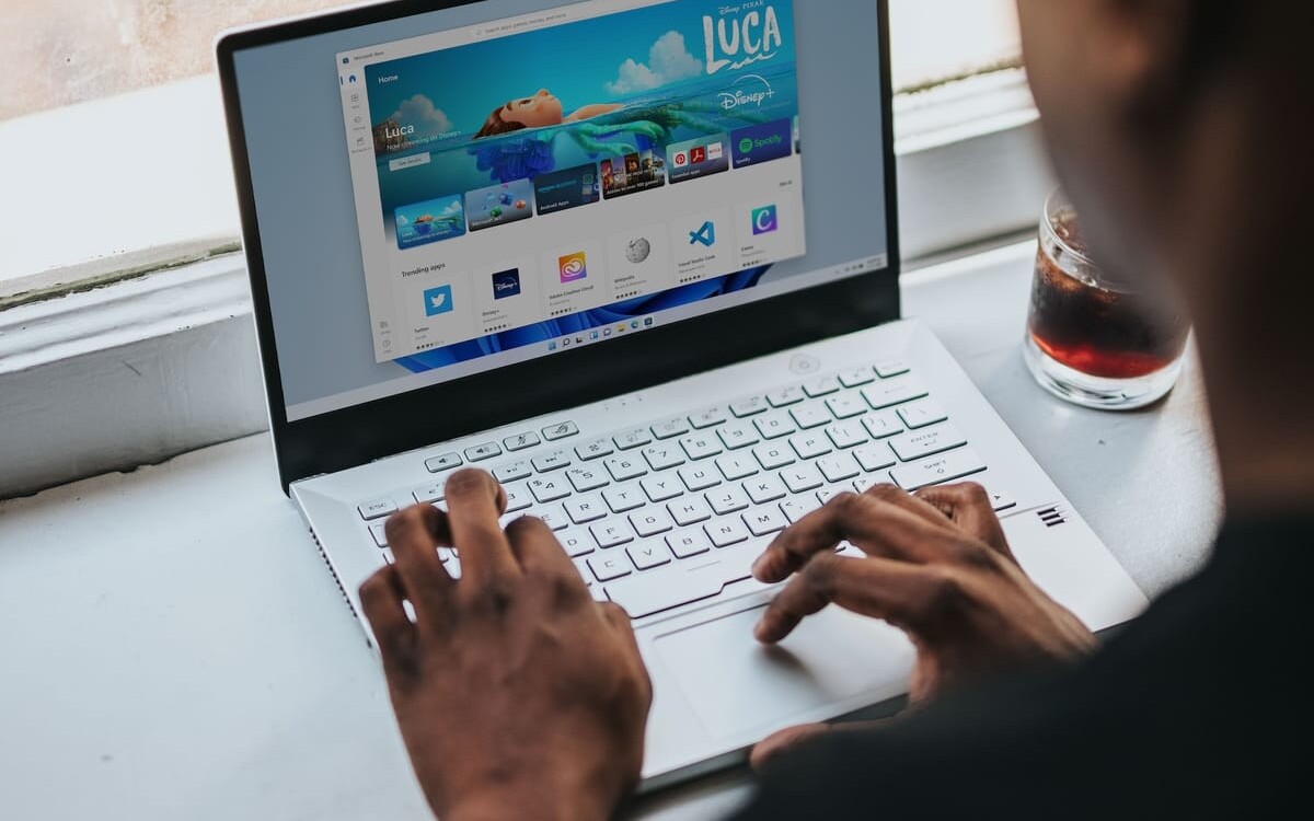 PC wracają do gry. Sprzedaż rośnie mimo drogiej pamięci