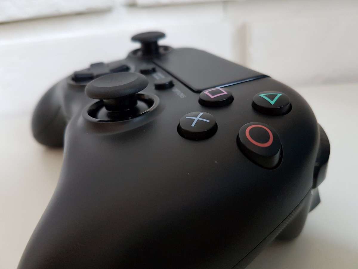 HORI ONYX Wireless Controller - recenzja sprzętu