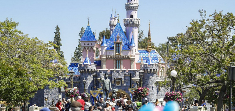Disney traci miliardy dolarów. Firma zapowiada zwolnienie ponad 30 tysięcy pracowników