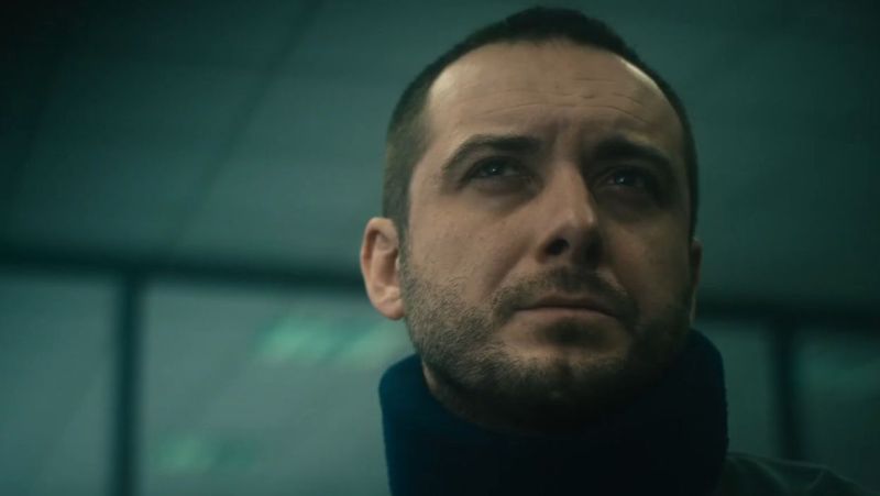 Kruk: Czorny Woron Nie Śpi (2021) – opinia po połowie sezonu serialu [Canal+]. Bo szuka złych ludzi