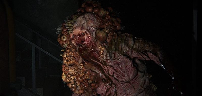 The Last of Us 2 w wersji alfa. Gameplay pokazuje wstępną wersję człapacza: potwór atakował kwasem z pośladków