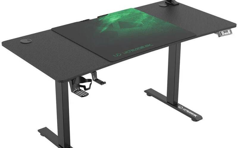 Idealny moment na elektryczne biurko? Ultradesk LEVEL V2 z 140 cm szerokości od 388 zł