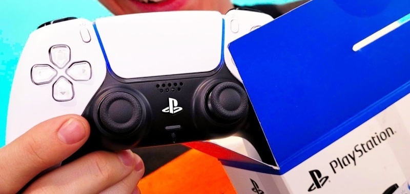 PS5 DualSense na pełnej prezentacji. Zobaczcie unboxing i rozgrywkę z Xbox Game Pass (Cloud Gaming)