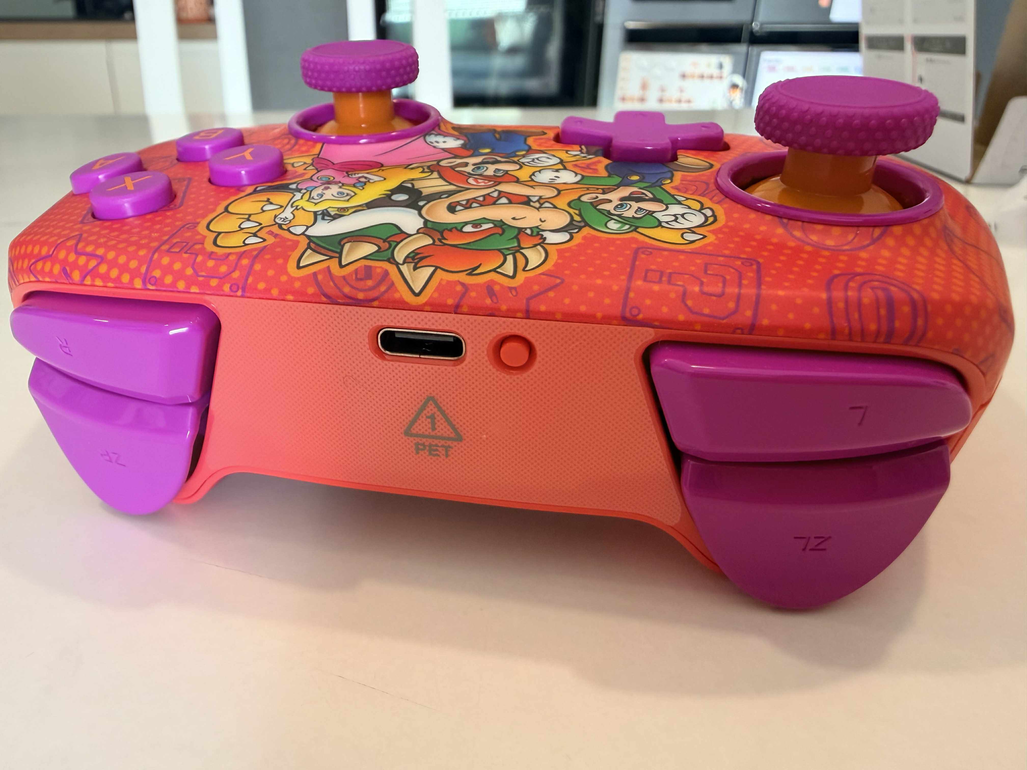 PowerA Advantage do Switch 2 - Mario and Friends