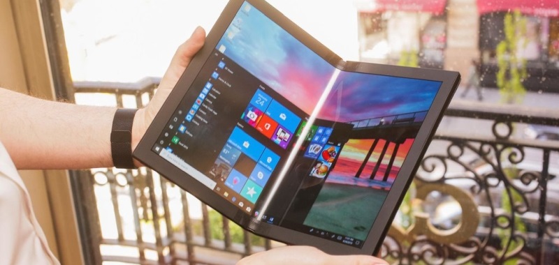 Lenovo prezentuje składany komputer. ThinkPad X1 Fold na CES 2020