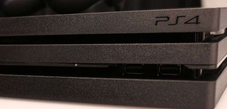 PlayStation 4 Pro i PlayStation 4 Slim w promocji