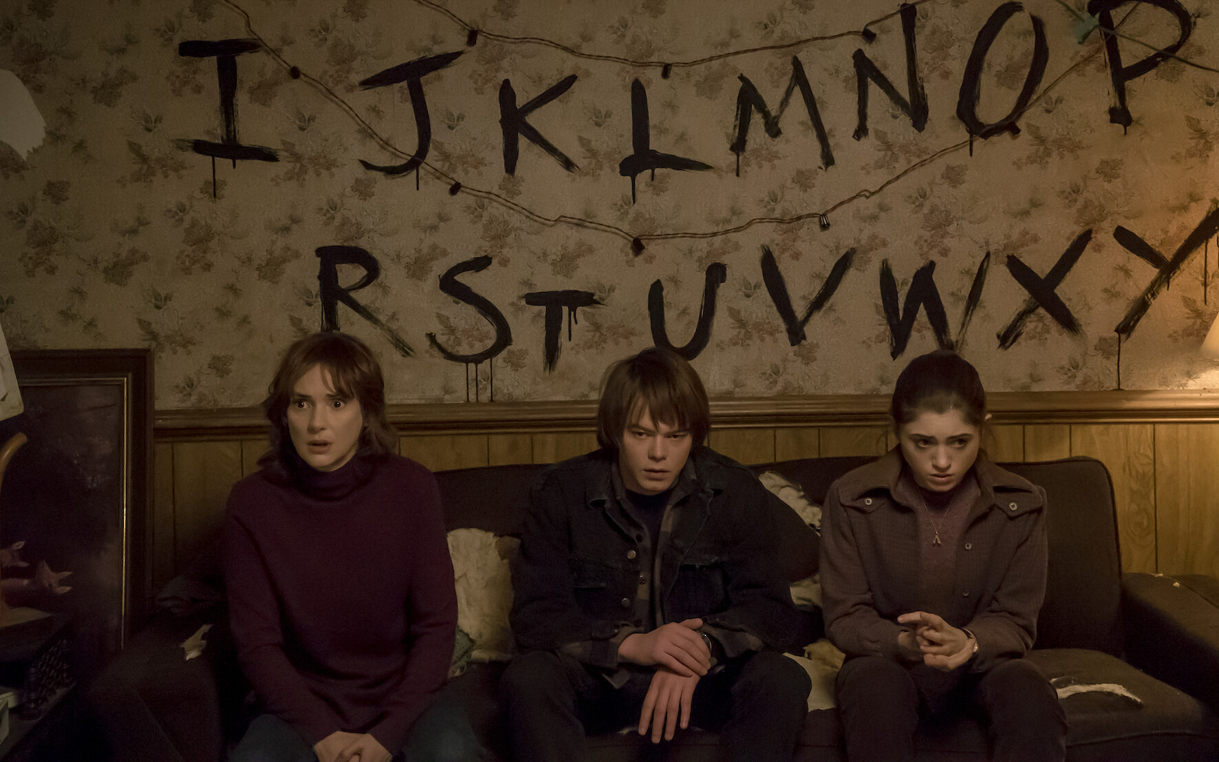 Stranger Things 5 / Twin Peaks