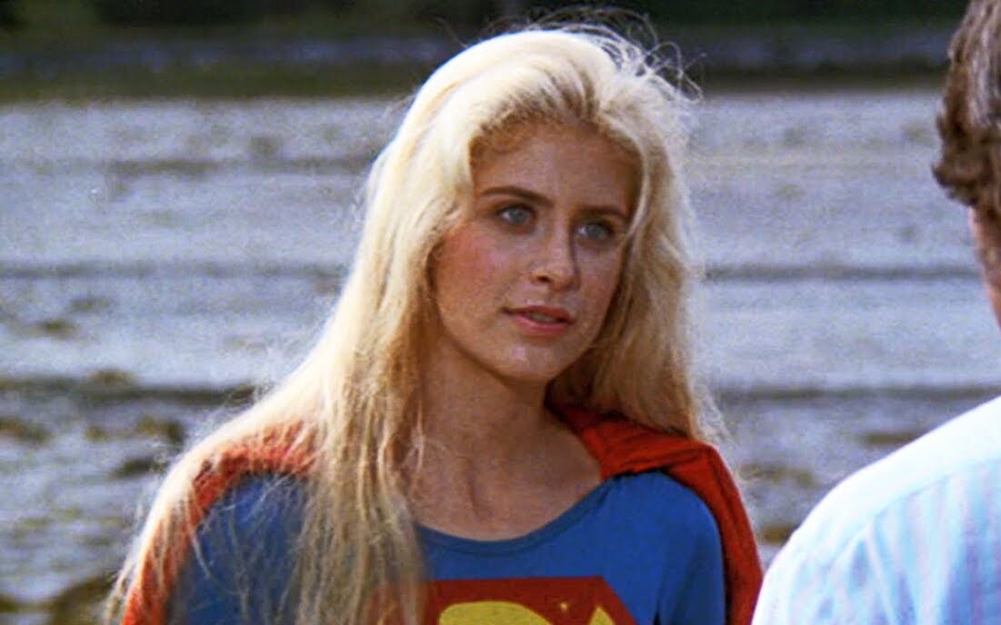 Supergirl (1984) - recenzja filmu [Amazon]. Jest się od czego odbijać