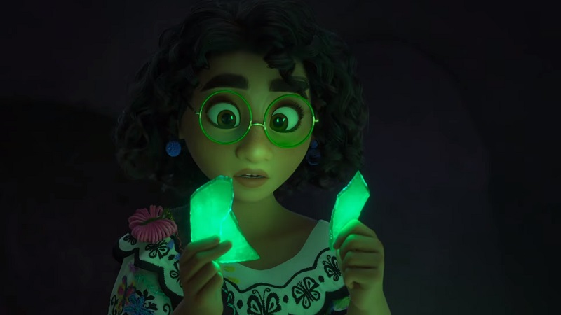 Nasze magiczne Encanto (2021) - recenzja filmu [Disney]. Toksyczna rodzina według Myszki Miki